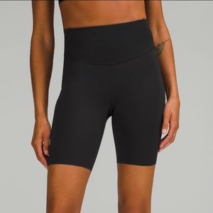 Lululemon Base Pace High Rise 8” Short (Black)